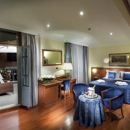 Ponte Sisto 4* روما