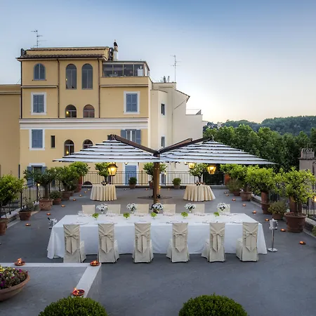 Ponte Sisto فندق 4*