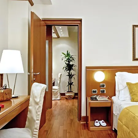 Hotel Ponte Sisto 4*