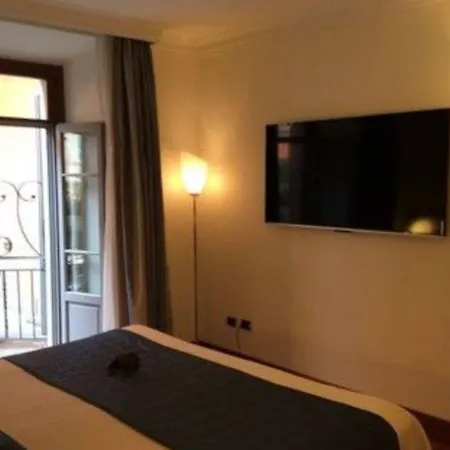 Ponte Sisto 4* רומא