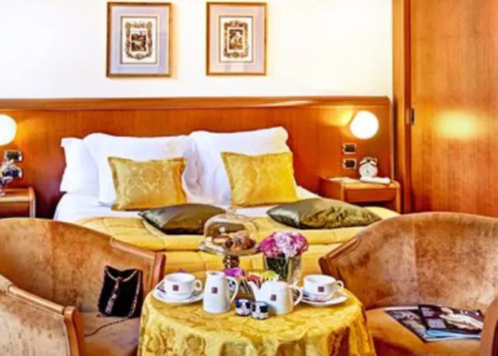 Ponte Sisto 4* רומא