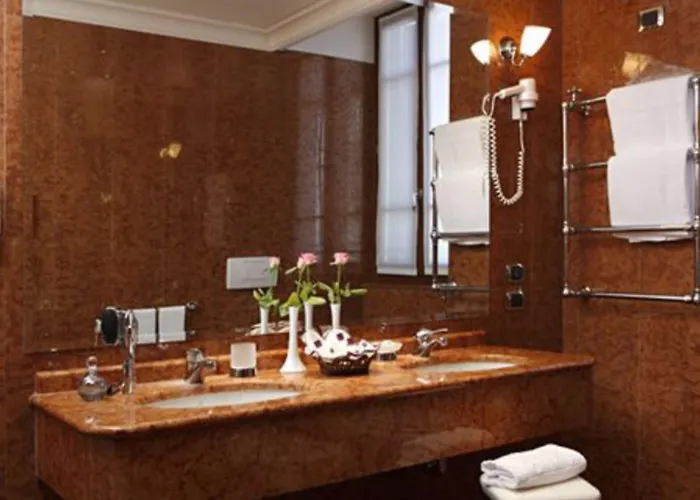 Ponte Sisto מלון